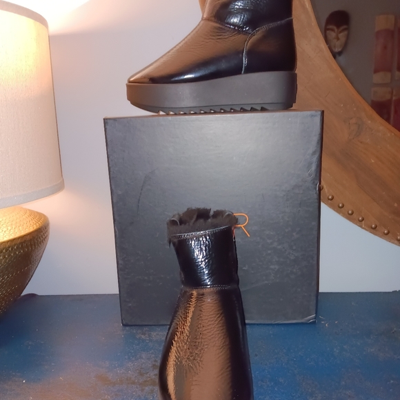 Hoor high-end shearling boots - Picture 3 of 5